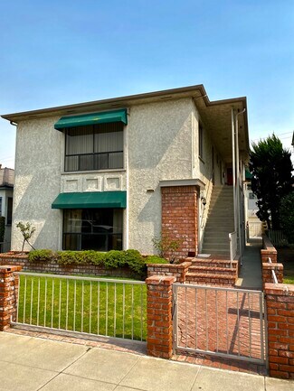 Long Beach, CA undefined - 230 Nieto Ave
