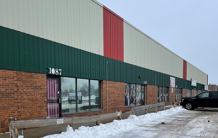 1087 Keewatin St, Winnipeg, MB for Rent