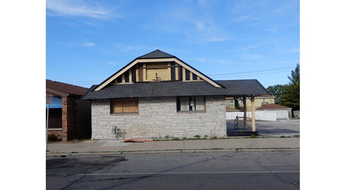 7964 W Appleton Ave, Milwaukee, WI for Sale