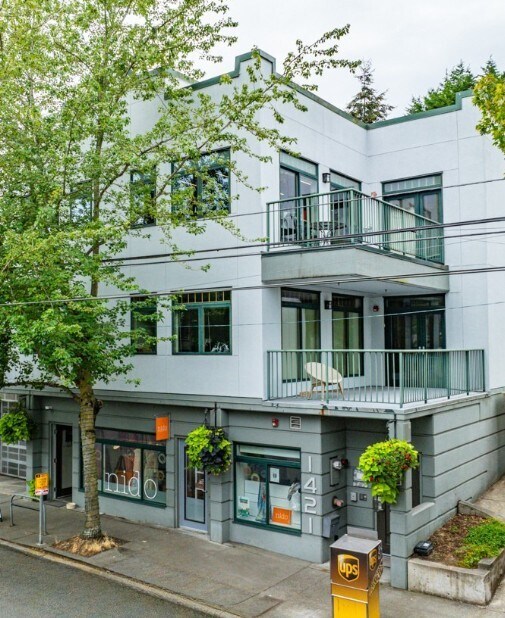 1421 34th Ave, Seattle, WA for Rent