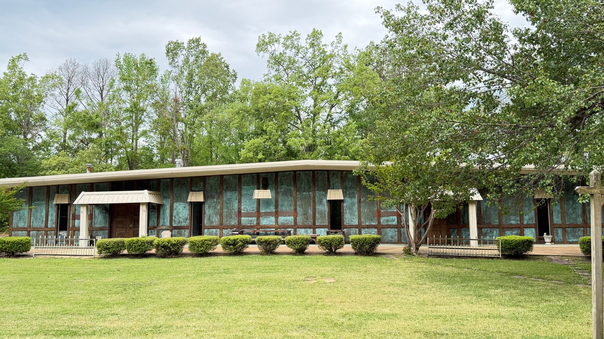 1951 E 3rd St, Corinth, MS for Sale