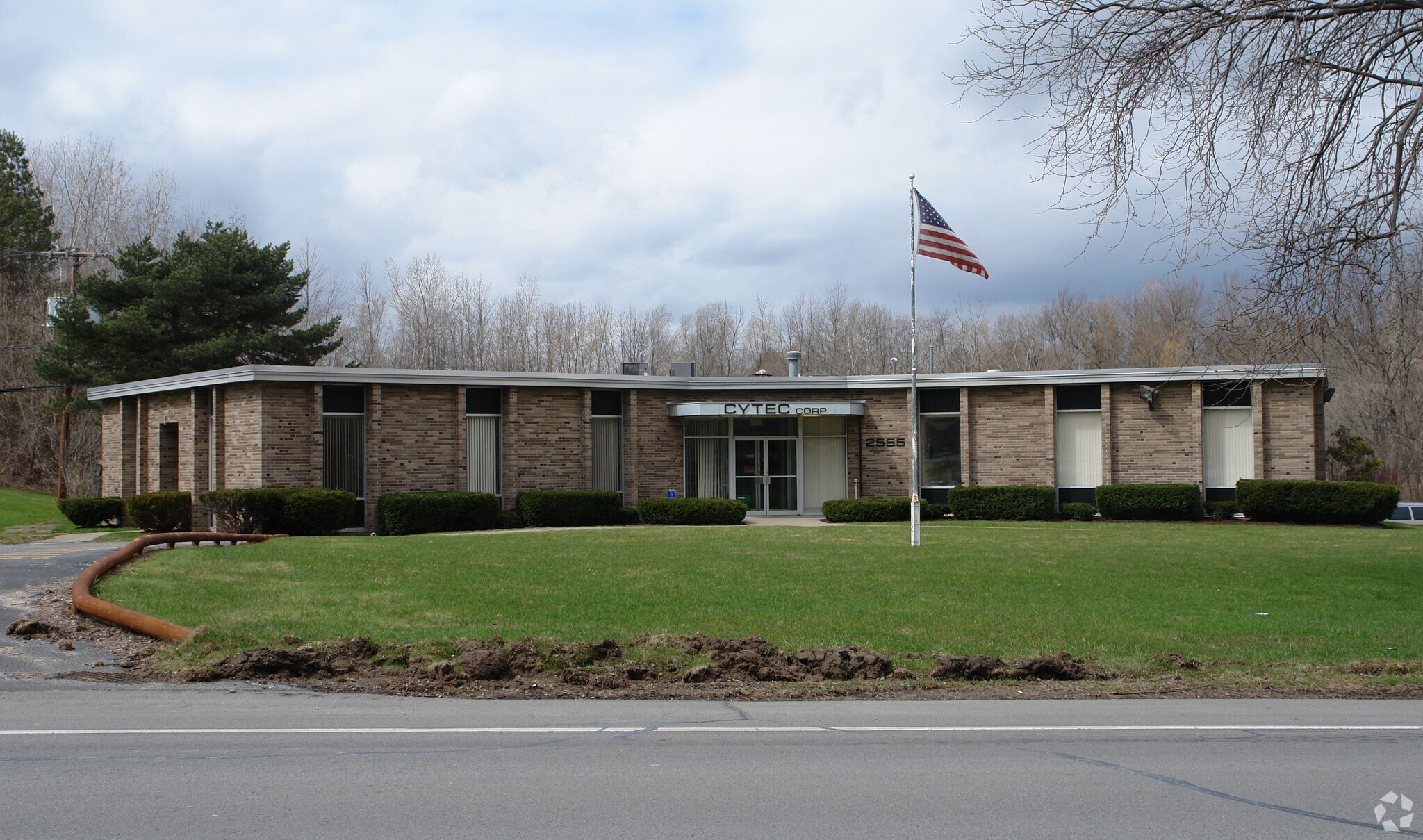 2555 Baird Rd, Penfield, NY for Rent