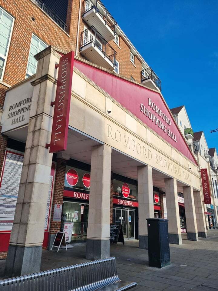 43 Market Pl, Romford, ESS for Rent