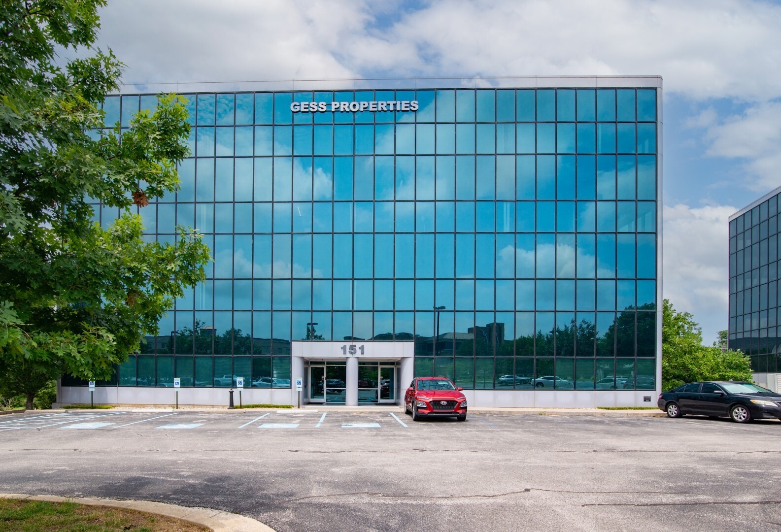 151 & 161 N Eagle Creek Dr, Lexington, KY for Sale