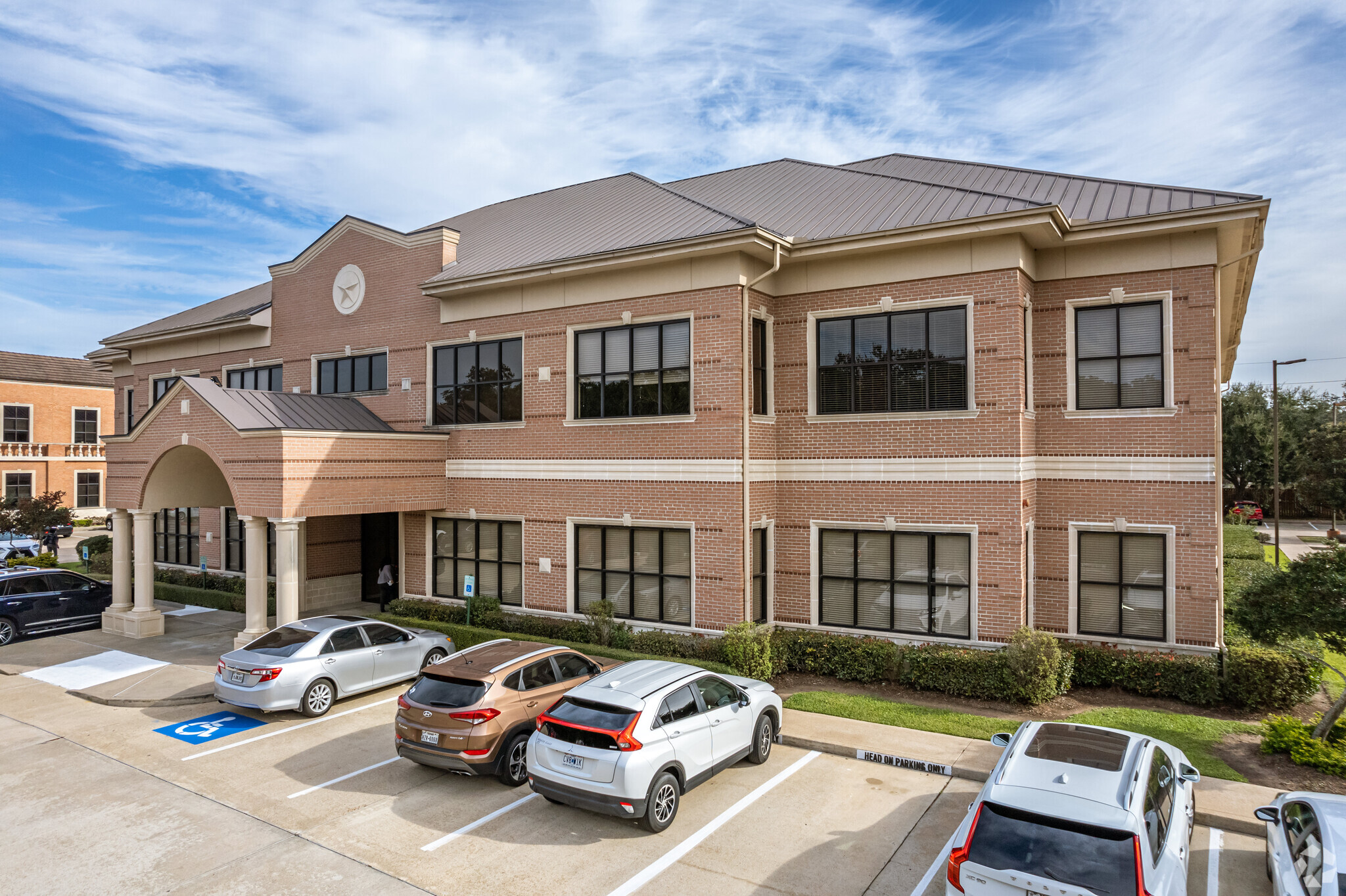 4660 Sweetwater Blvd, Sugar Land, TX for Rent