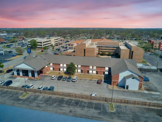 Tulsa, OK Apartments - 3211 S 79th East Ave