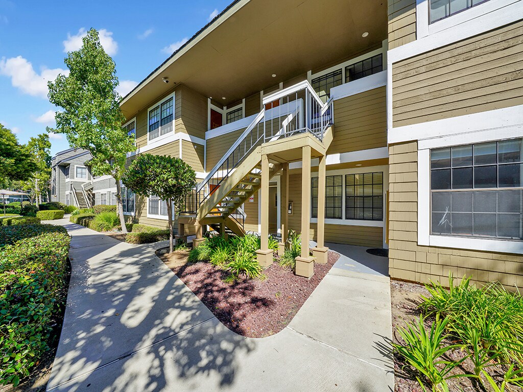 2900 Bristol St, Costa Mesa, CA for Rent