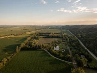 Pacific Junction, IA Commercial - 19112 Eastman Rd