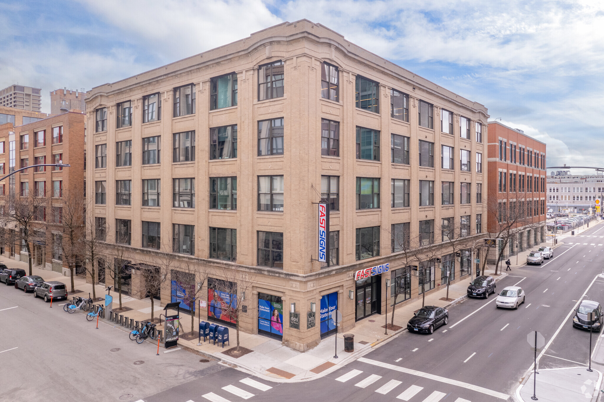 901 W Jackson Blvd, Chicago, IL for Rent