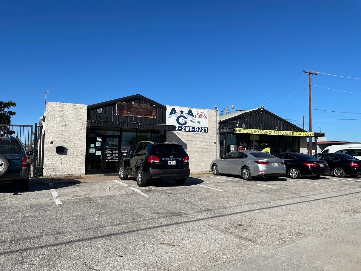 3005 E Abram St Arlington, TX 76010 Retail Property for Lease on