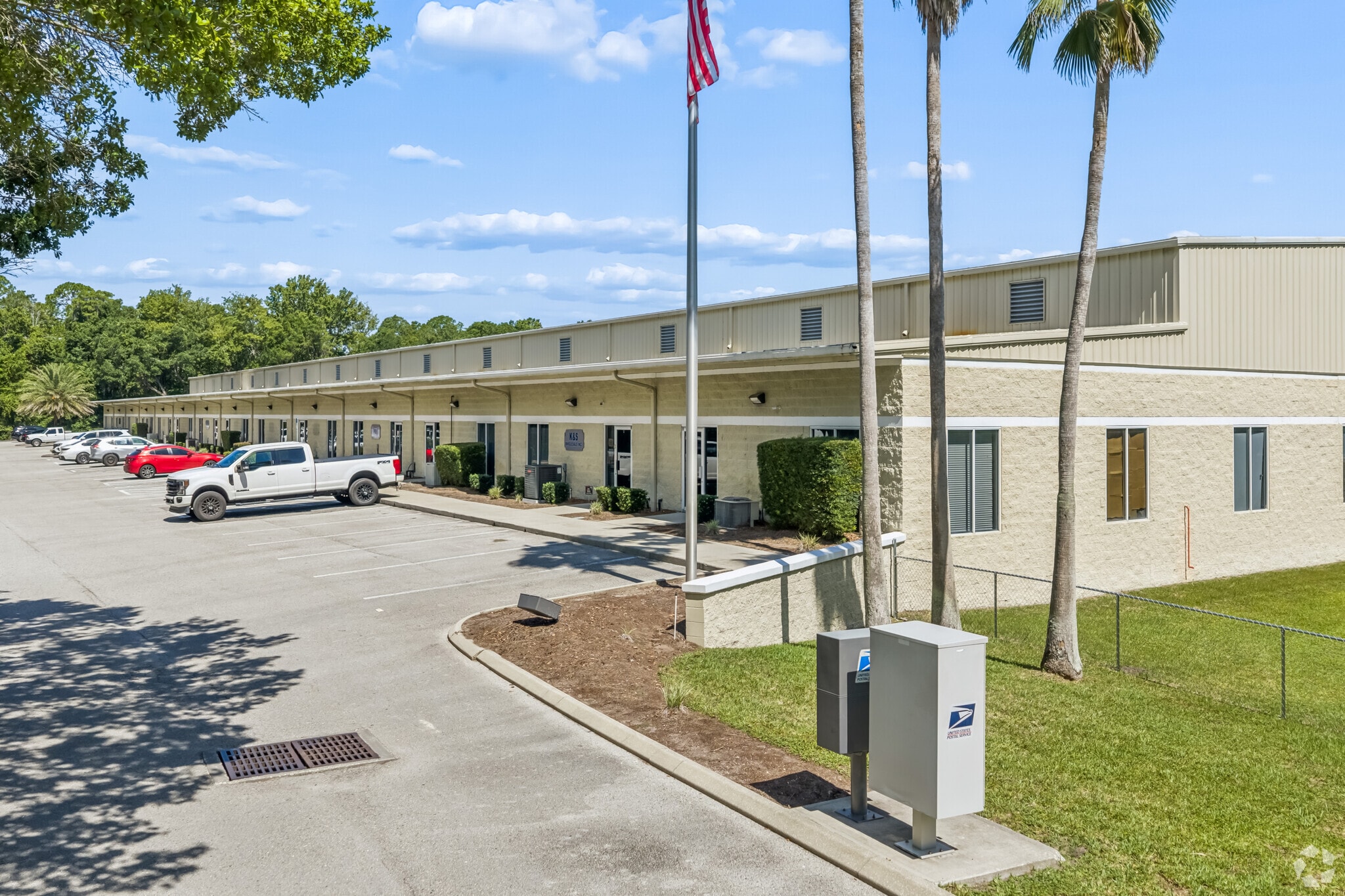 11210 E Phillips Industrial Blvd, Jacksonville, FL for Rent