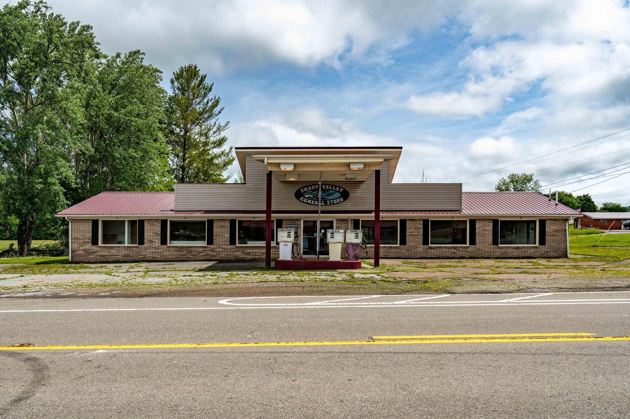 9854 Highway 421 N, Shady Valley, TN for Sale