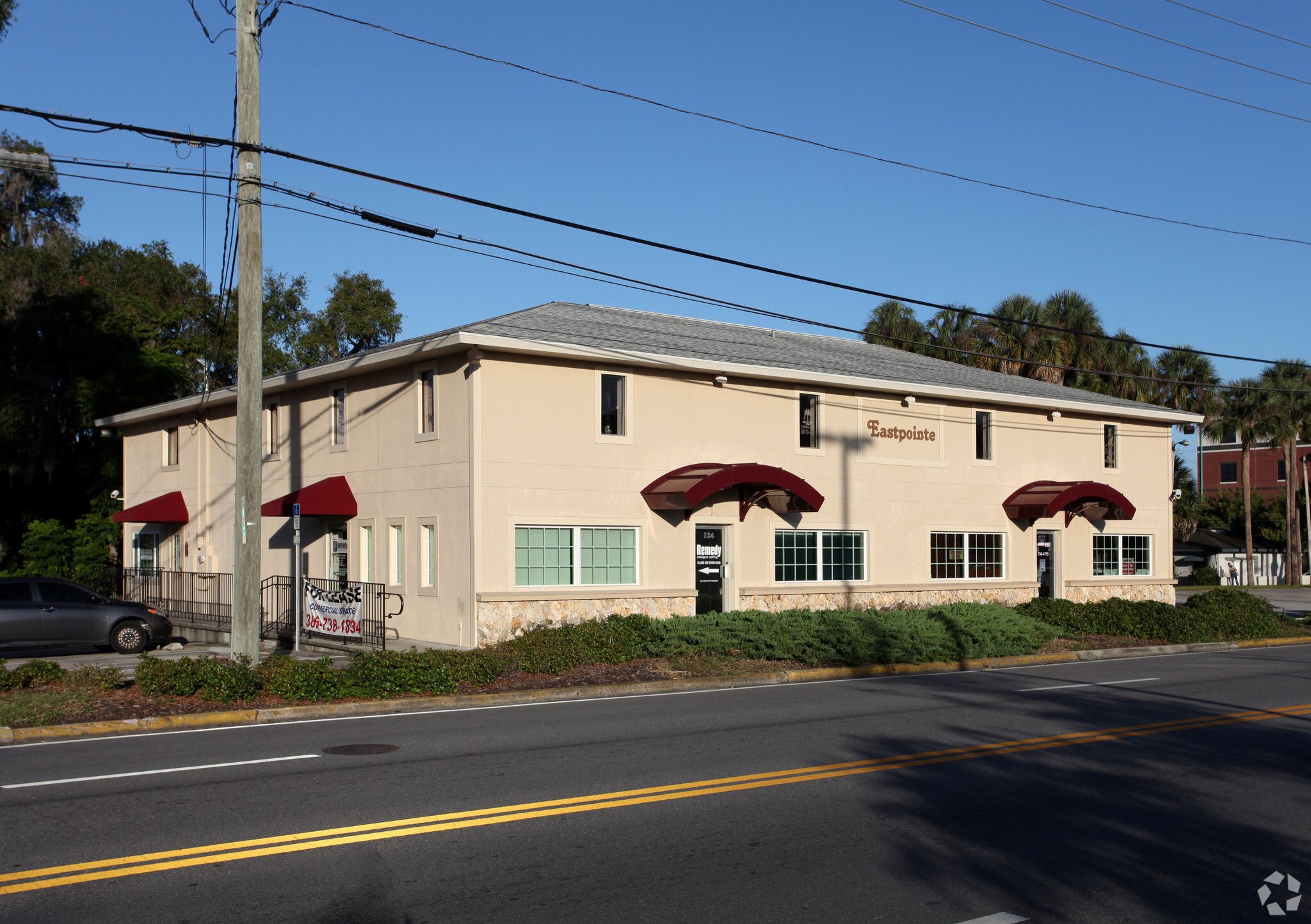 122-124 S Amelia Ave, Deland, FL for Rent