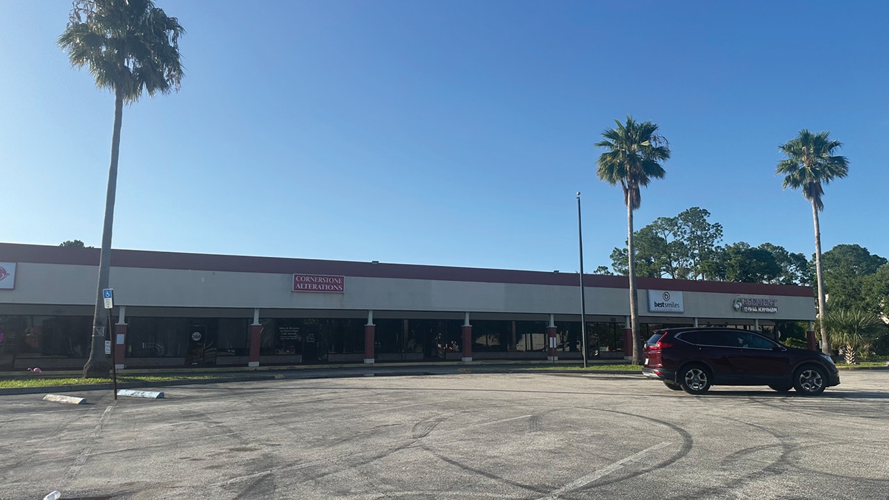 1448-1490 W International Speedway Blvd, Daytona Beach, FL for Sale