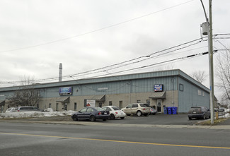 Chambly, QC Warehouse - 900-914 Av Simard