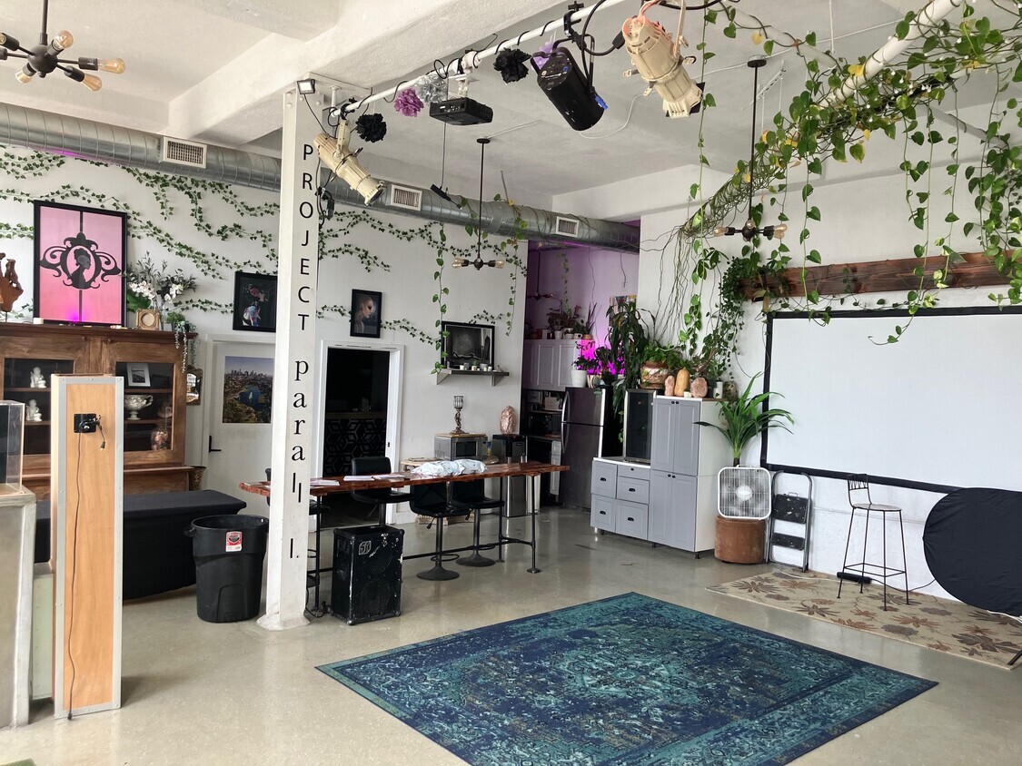 2735 Beverly Blvd, Los Angeles, CA for Rent