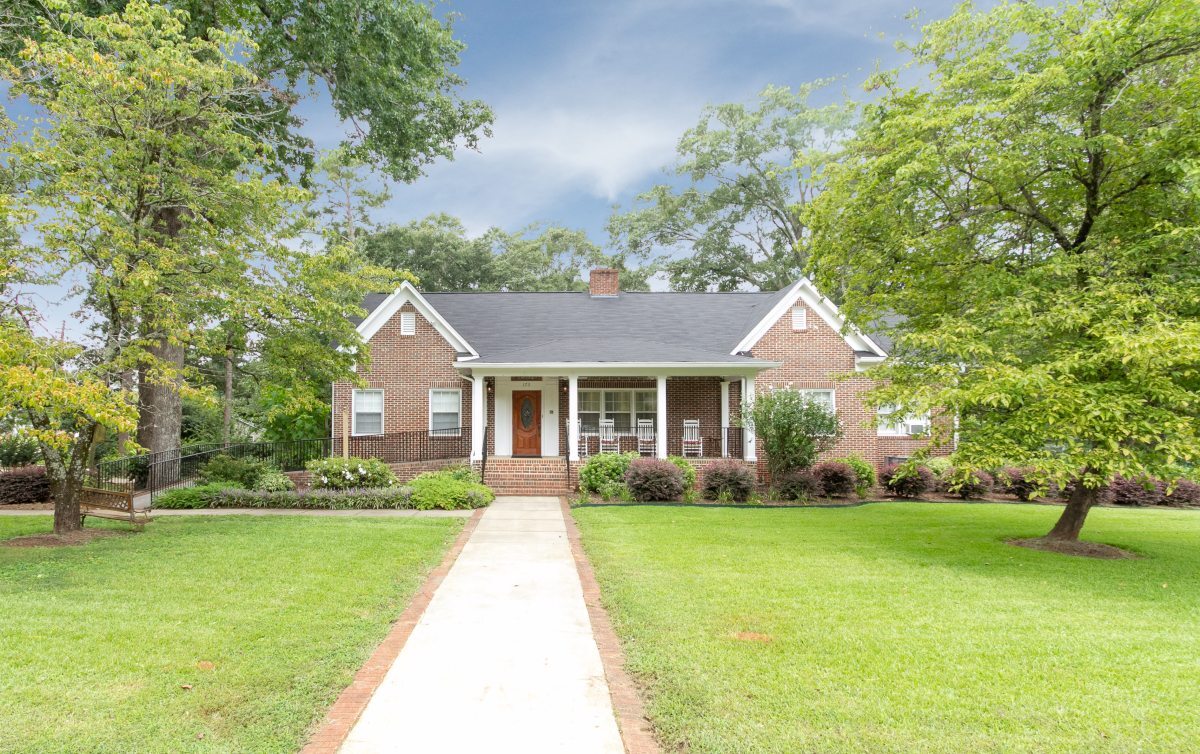 173 S Lee St, Forsyth, GA for Sale