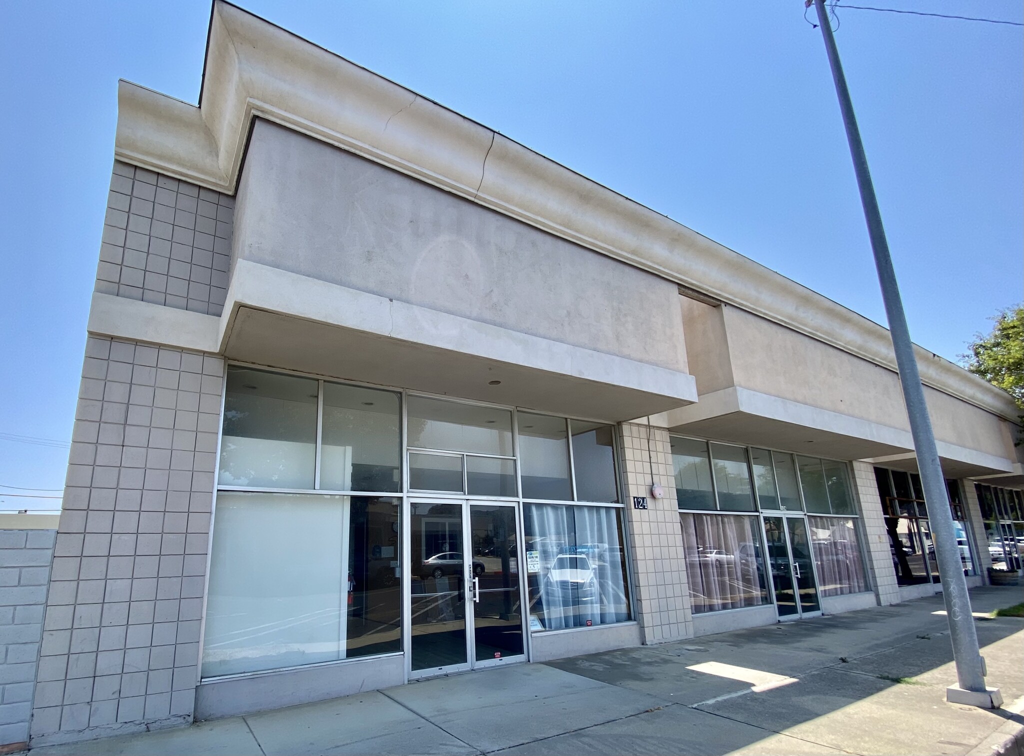 124-126 N I St, Lompoc, CA for Sale