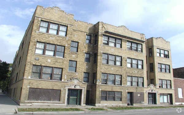 818-824 W 71st St, Chicago, IL for Sale