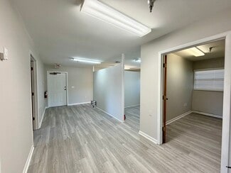 Bradenton, FL Office - 2027 Manatee Ave