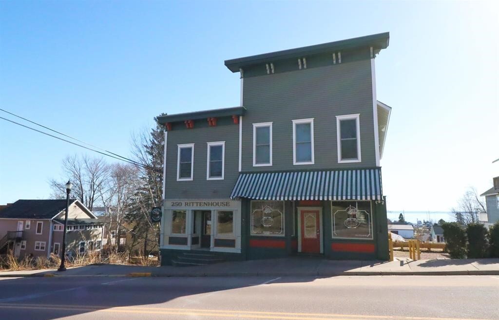 250 Rittenhouse Ave, Bayfield, WI for Sale