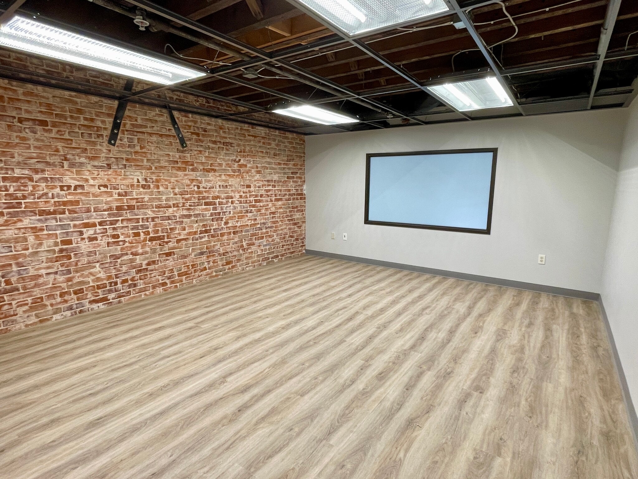 1250-1252 FULTON St, Fresno, CA for Rent