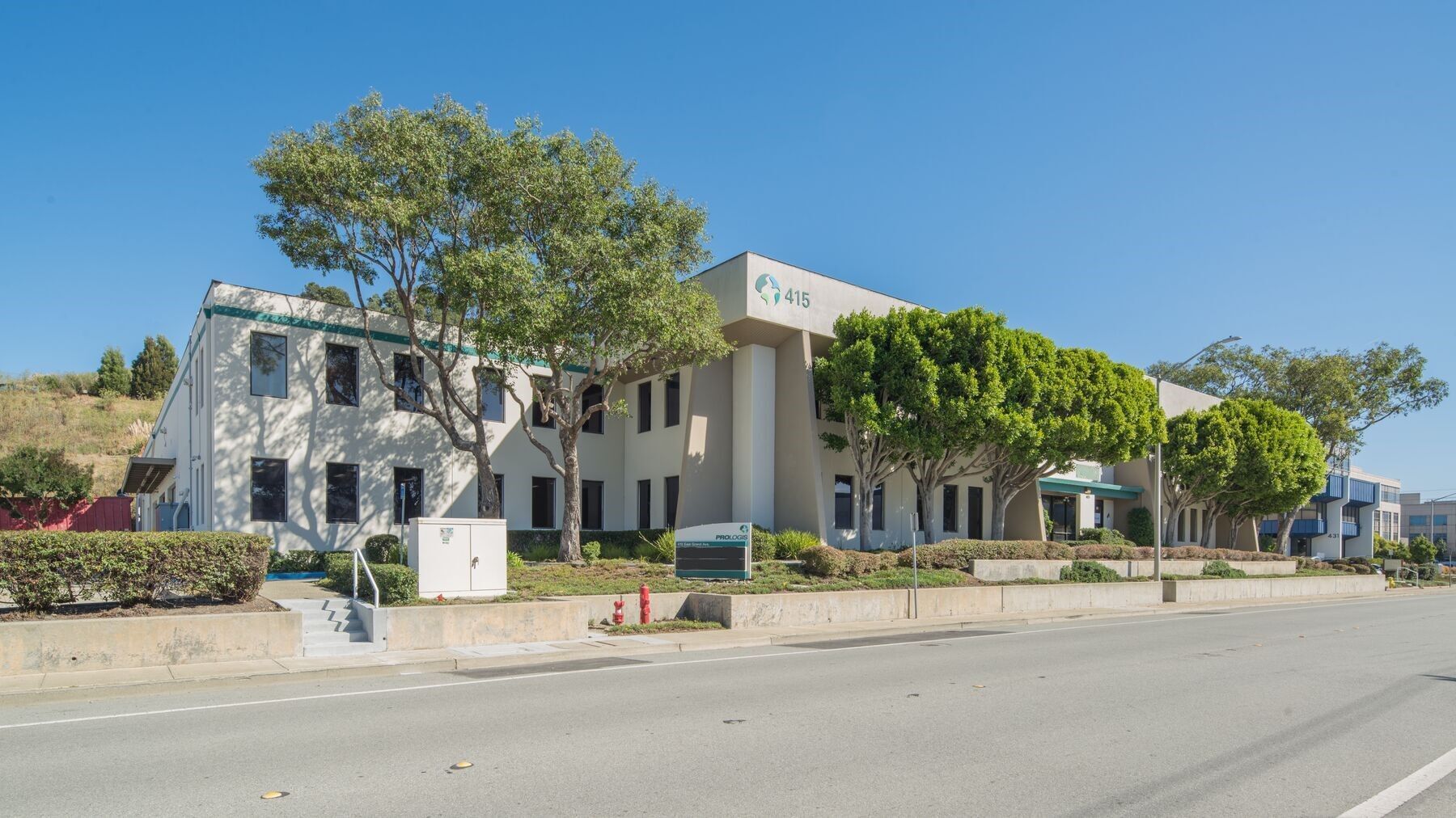 415-425 E Grand Ave, South San Francisco, CA for Rent