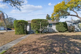 Saint Petersburg, FL Residential Income - 2900 49th St N