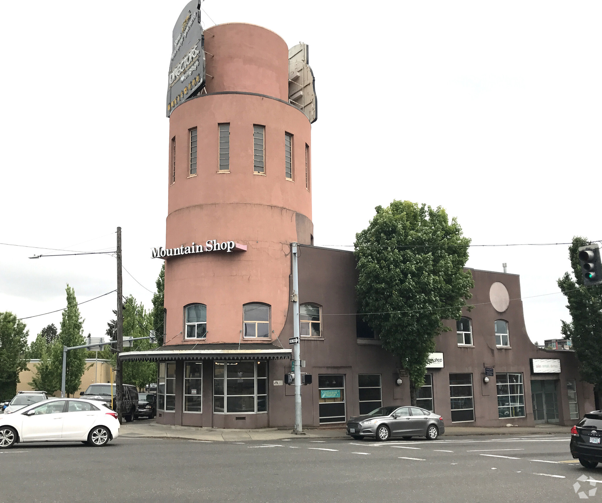 3701-3719 NE Sandy Blvd, Portland, OR for Rent