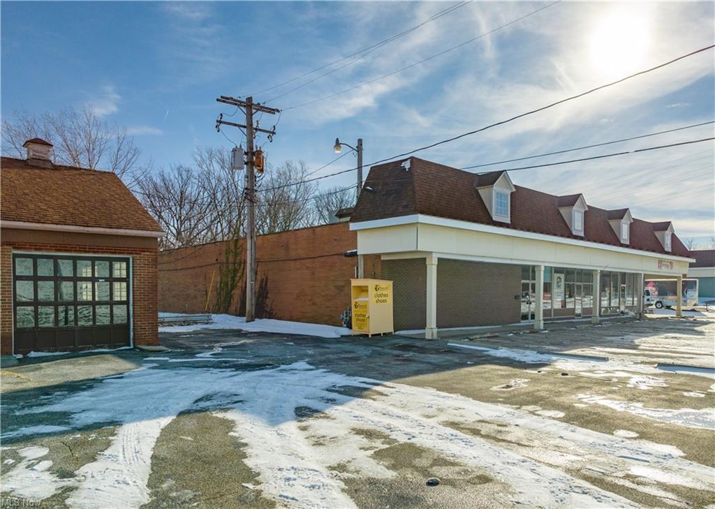 601 605 Clague Rd Bay Village, OH 44140 Retail Property for Sale on