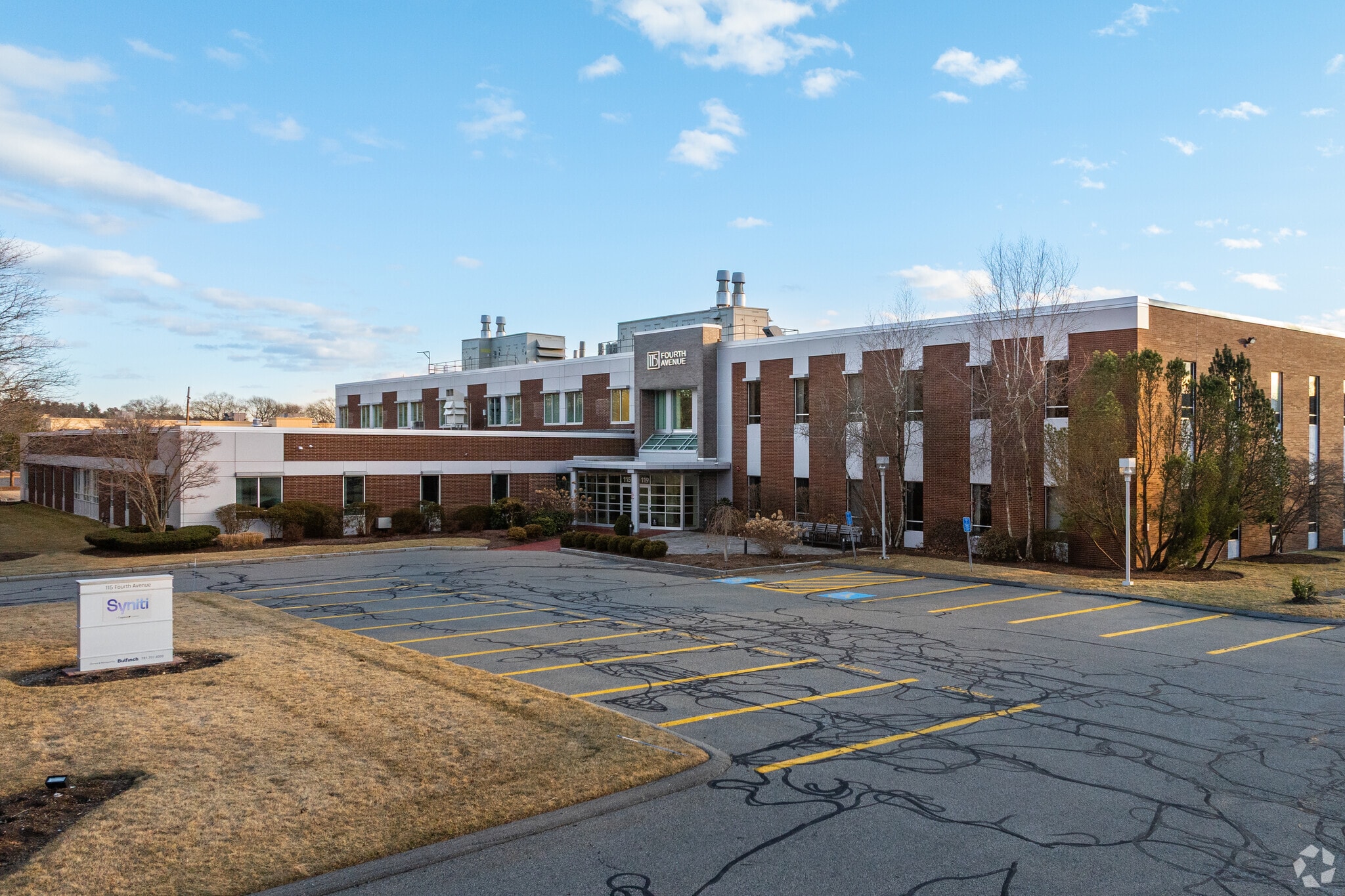 115-119 4th Ave, Needham, MA for Rent