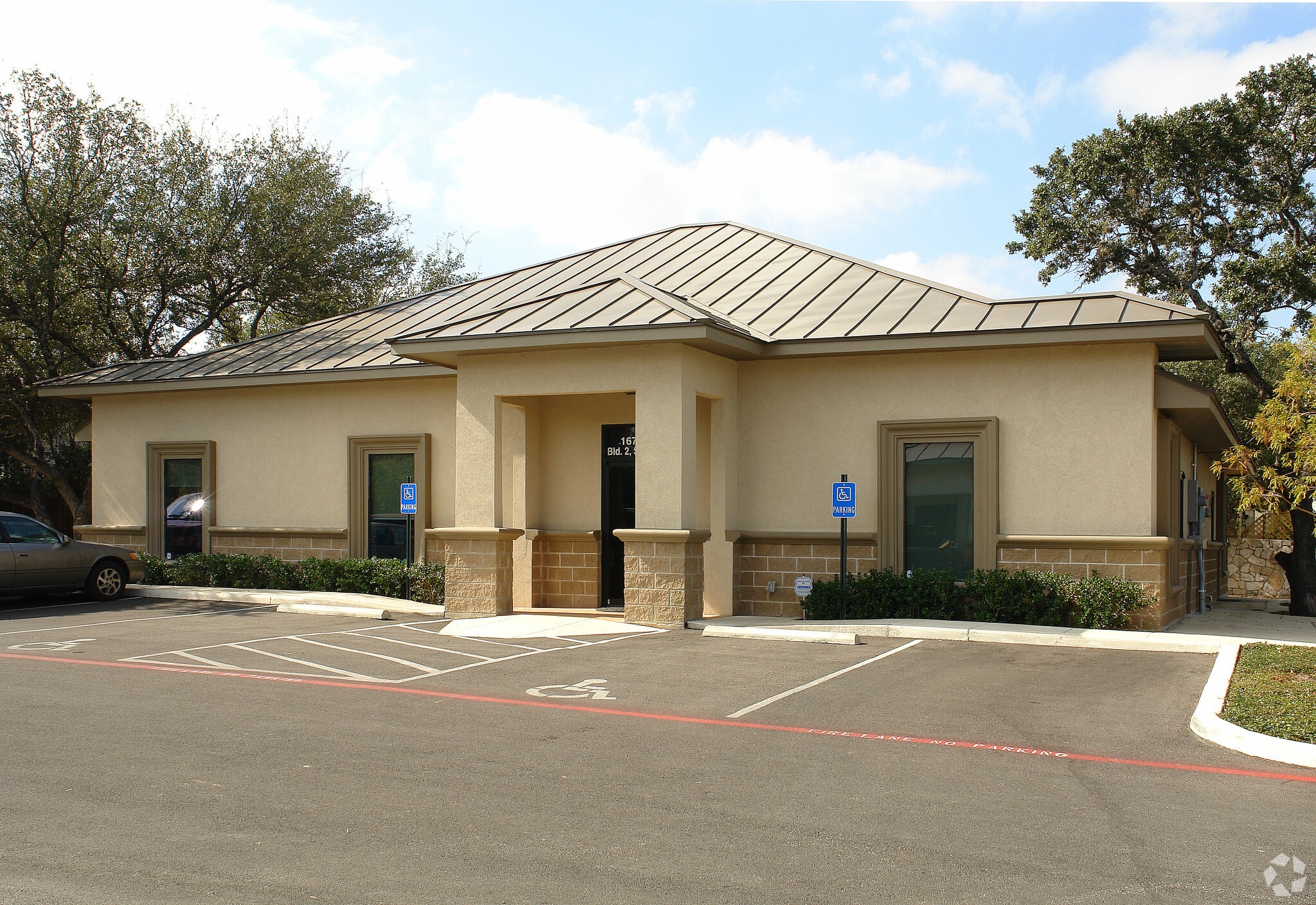 16719-2 Huebner Rd, San Antonio, TX for Sale