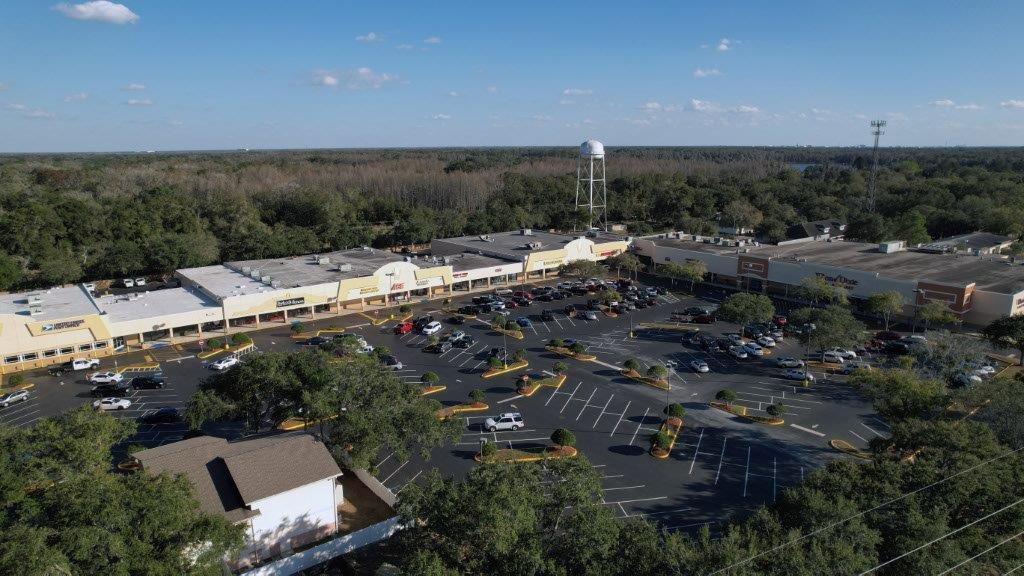 18407-18489 N Us Highway 41, Lutz, FL for Rent