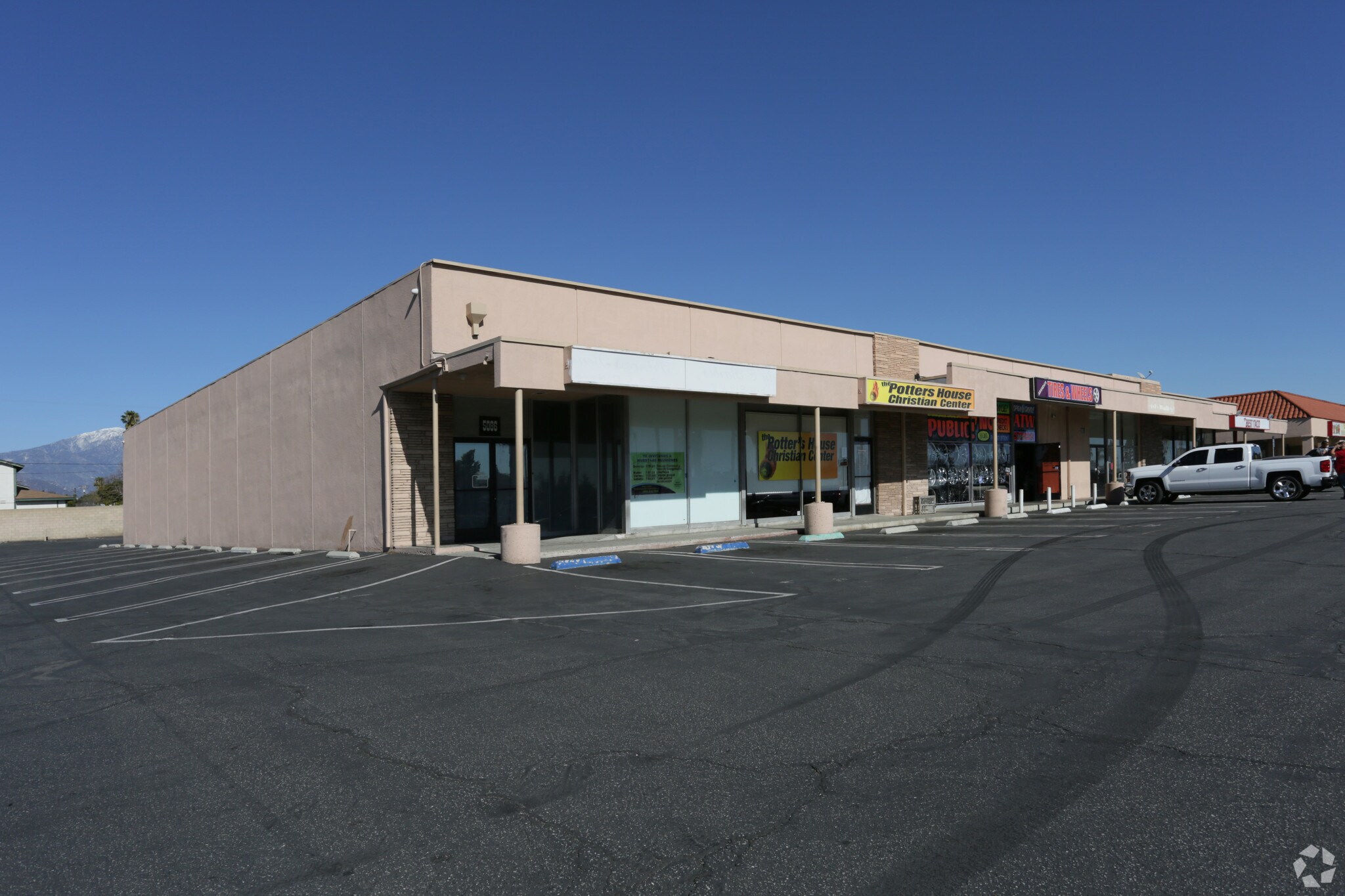 5086-5110 Holt Blvd, Montclair, CA for Rent