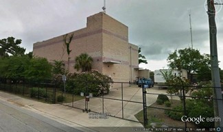 Daytona Beach, FL Warehouse - 123 N Charles St