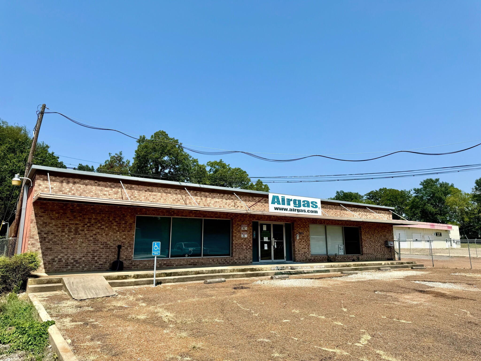 900 Bonham St, Paris, TX for Sale