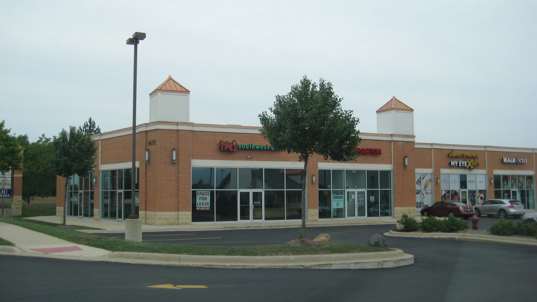 1475 N Dilleys Rd Gurnee, IL 60031 Retail Property for Sale on