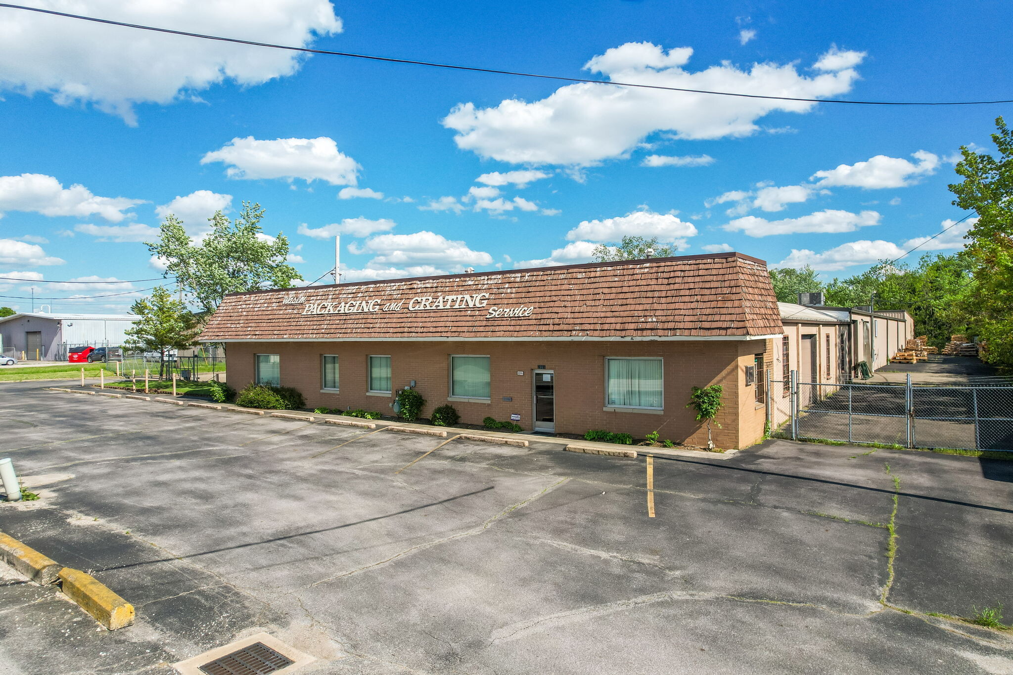2591 Harrison Rd, Columbus, OH for Sale