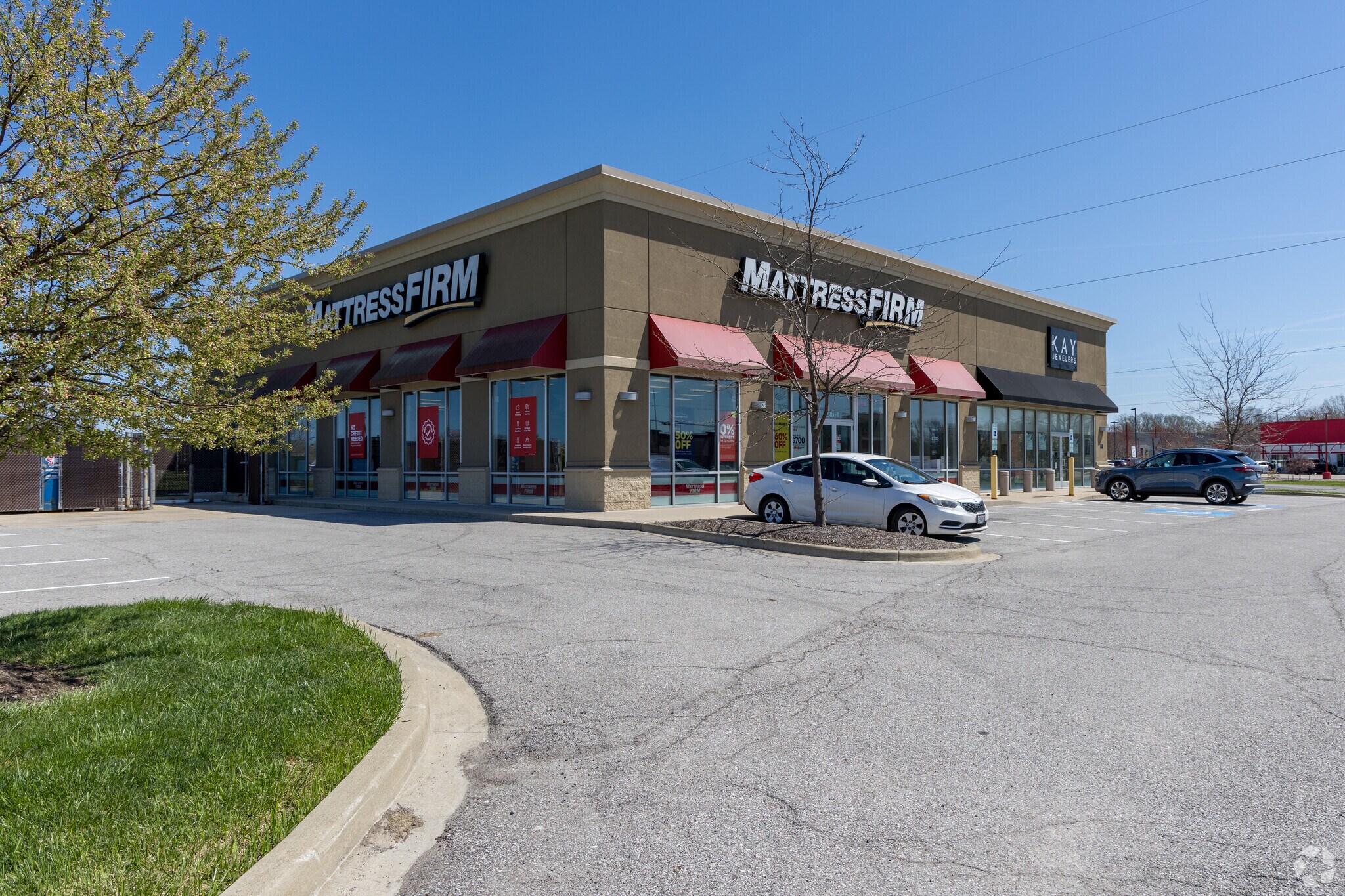 4501 Leavitt Rd, Lorain, OH for Rent