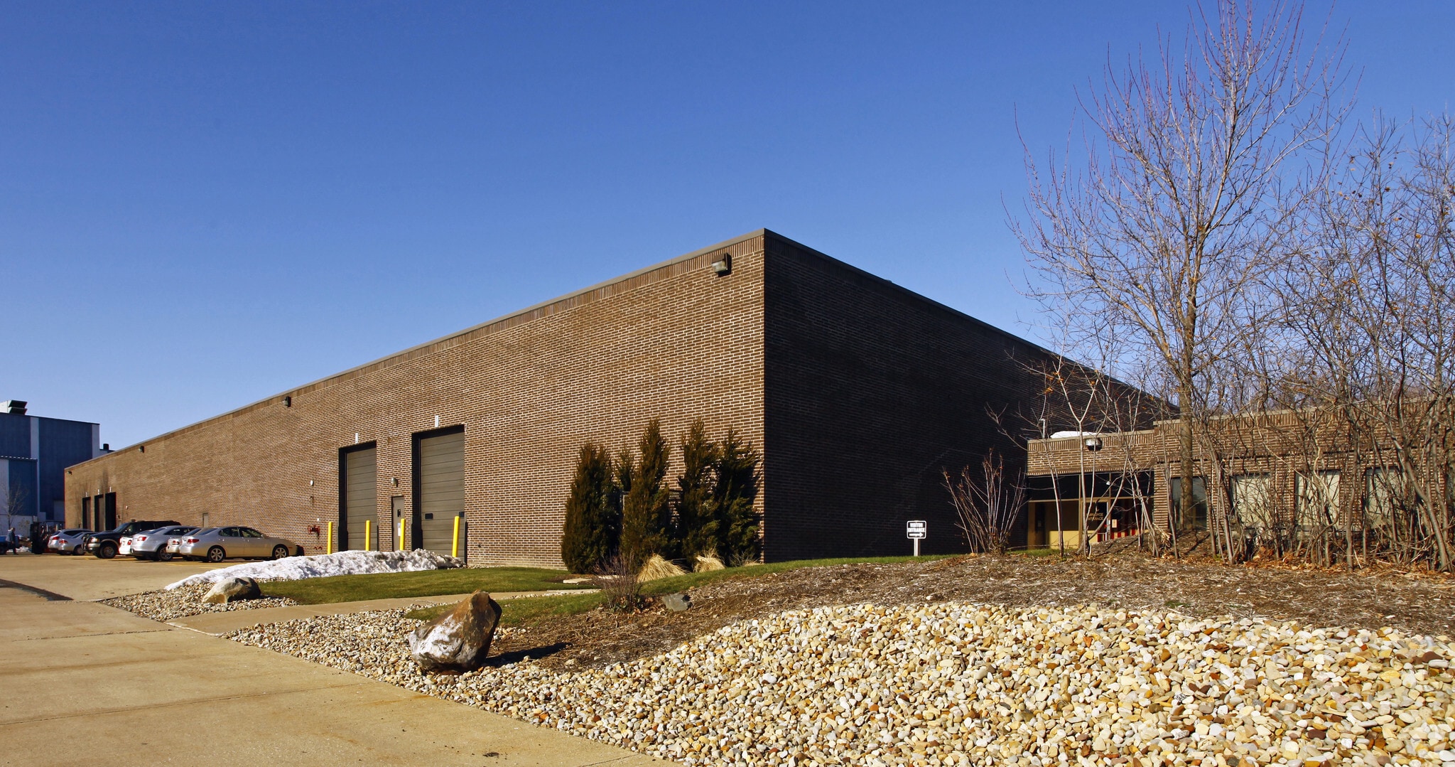 5800 Harper Rd, Solon, OH for Rent