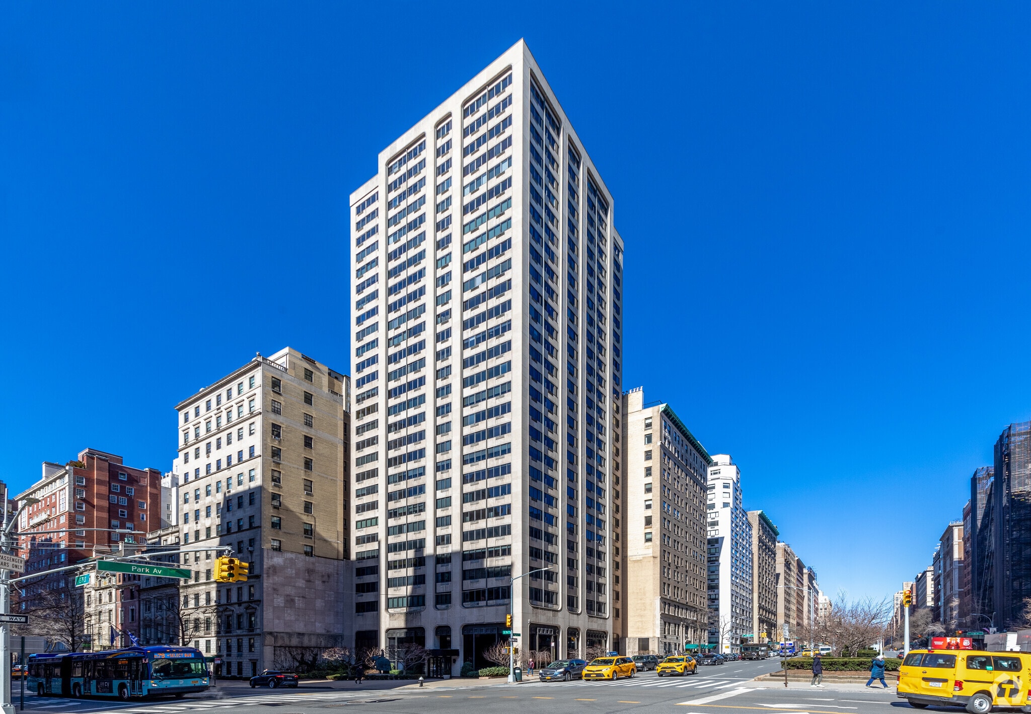 900 Park Ave, New York, NY for Sale