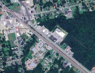 Waverly, VA Commercial - 28 S County Dr