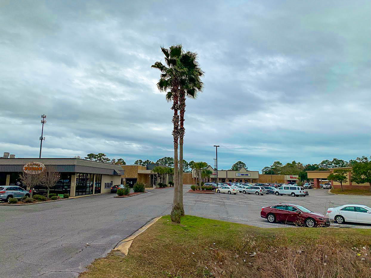 2226 Bienville Blvd, Ocean Springs, MS for Rent