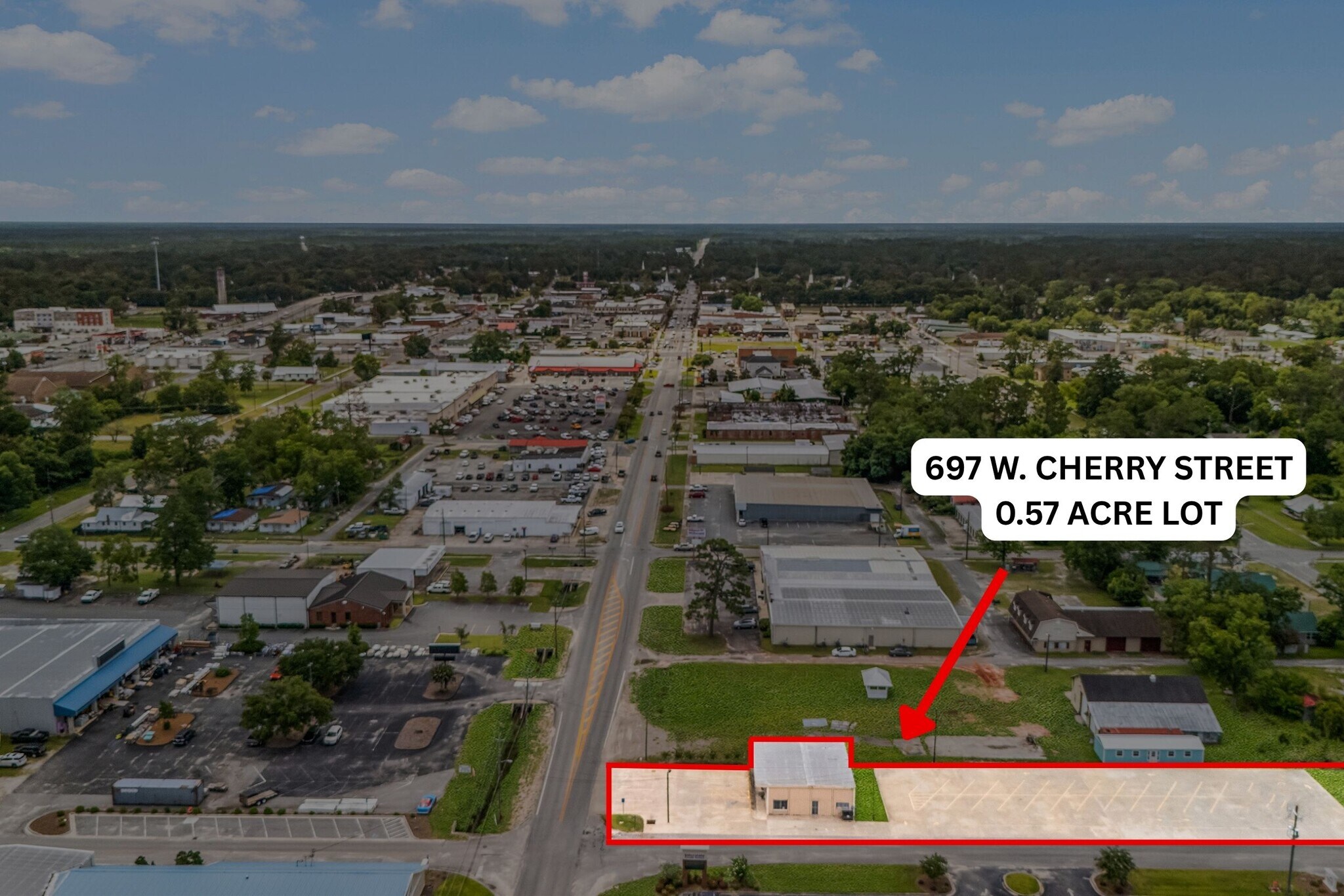 697 W Cherry St, Jesup, GA for Sale