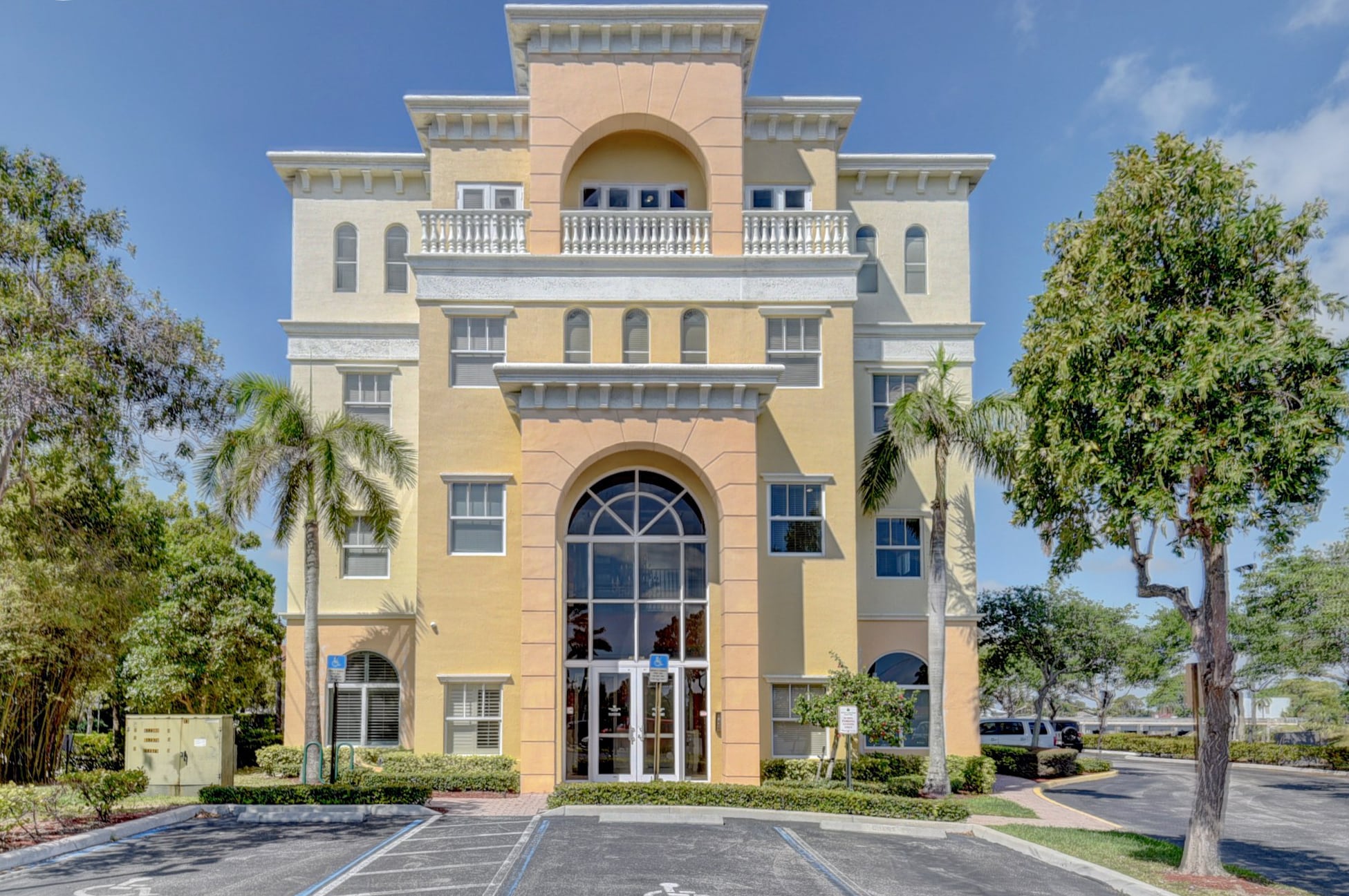 7999 N Federal Hwy, Boca Raton, FL for Sale