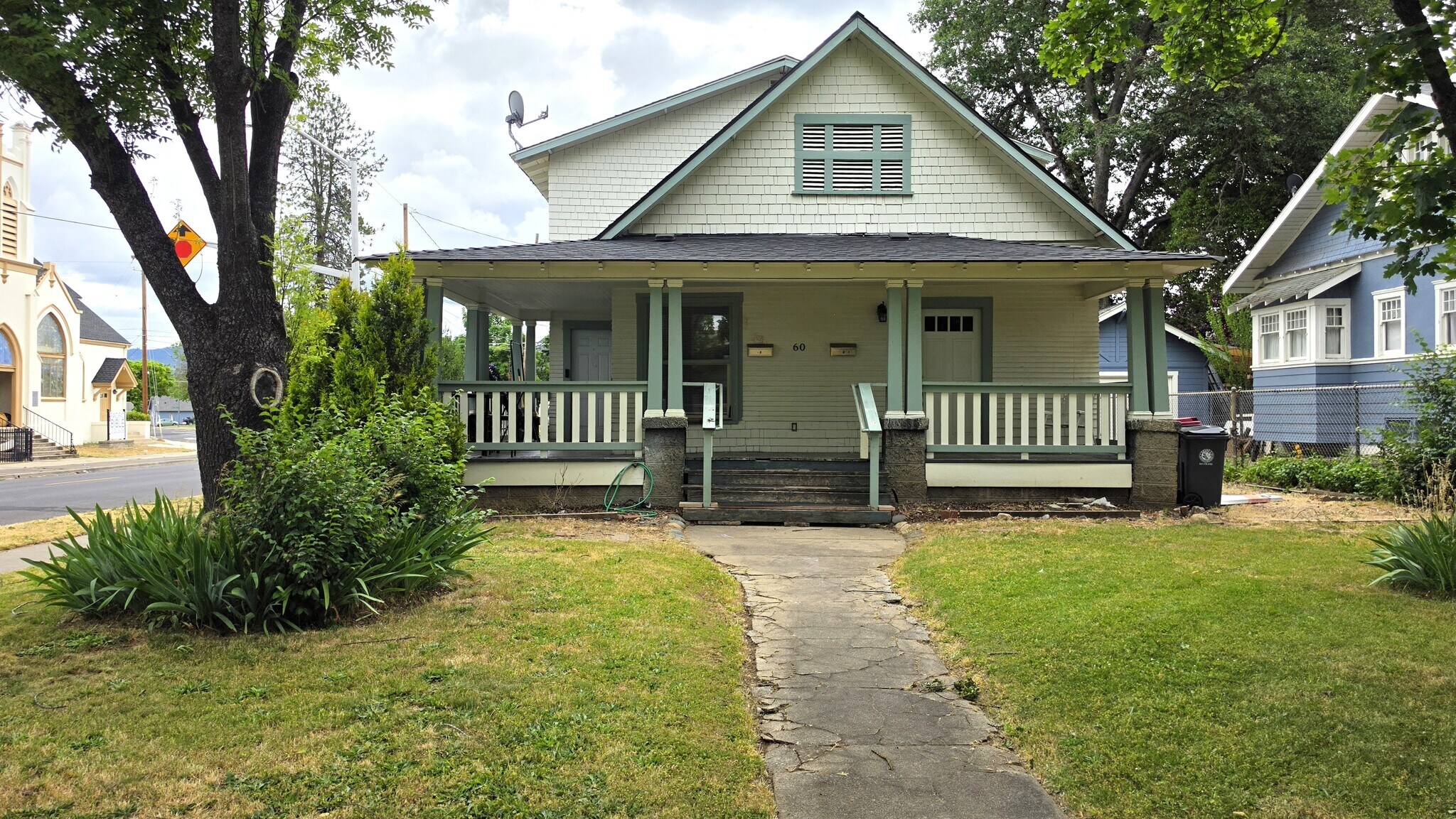 60 N Orange St, Medford, OR for Sale