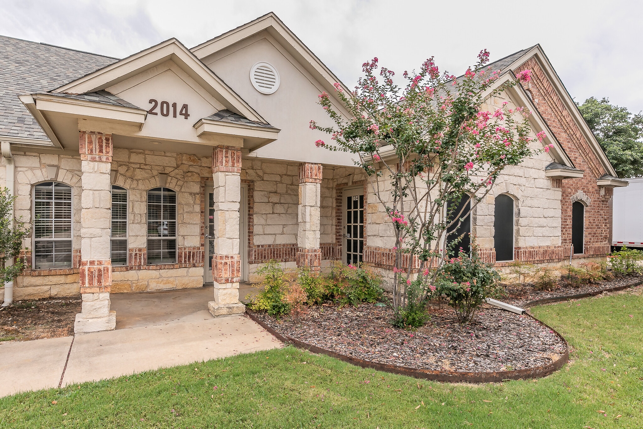 2014 Justin Rd, Highland Village, TX for Rent