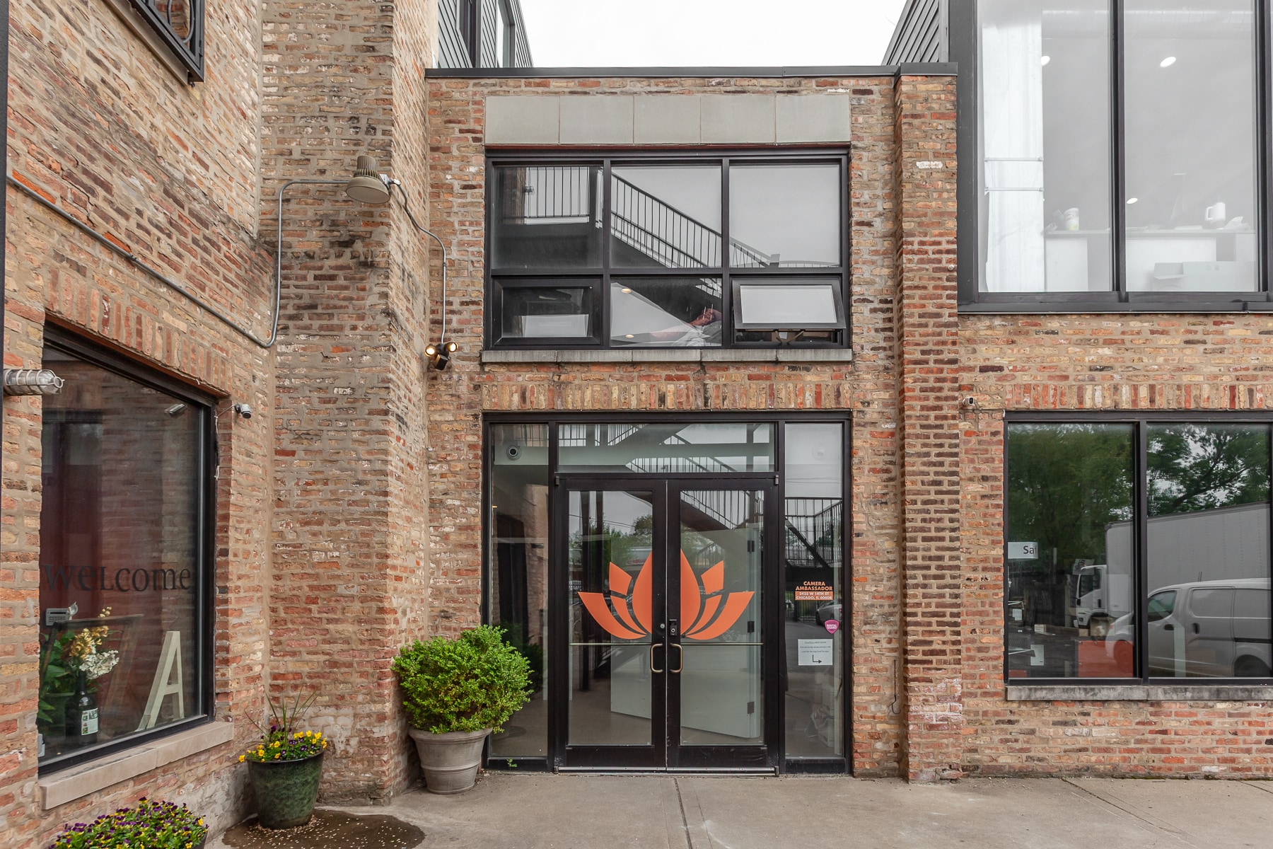 2425 W 14th St, Chicago, IL for Rent