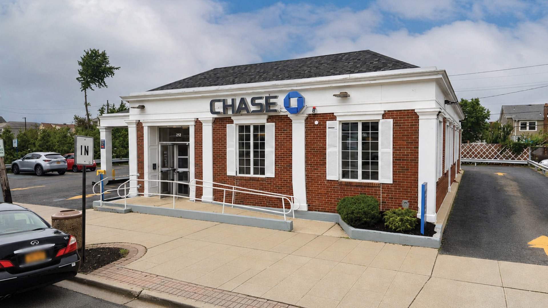 212 Long Beach Rd, Island Park, NY for Sale