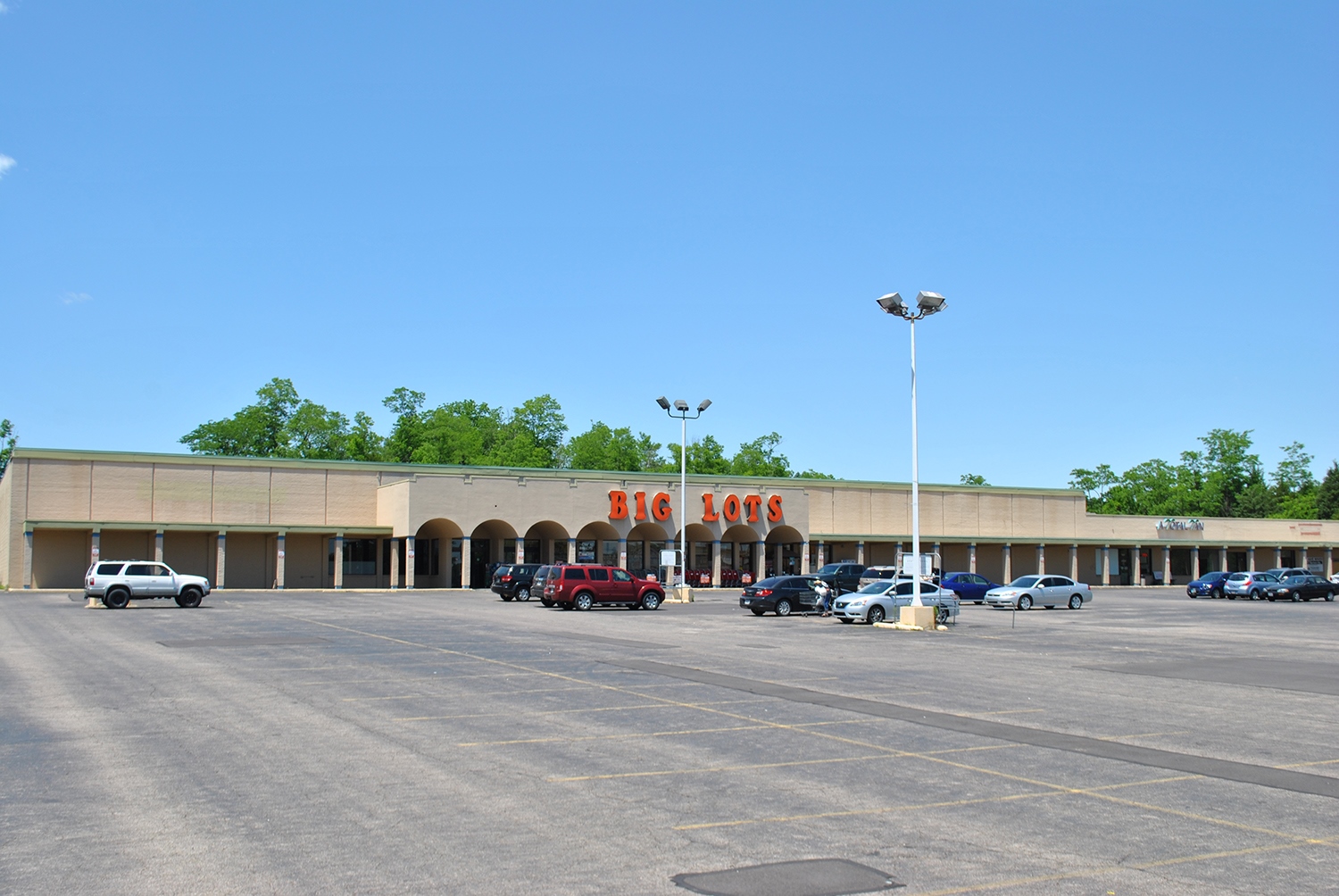 10935-10941 New Haven Rd, Harrison, OH for Rent